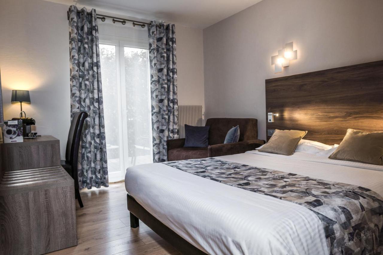 Logis Hotel Le Petit Casset La Boisse Eksteriør billede