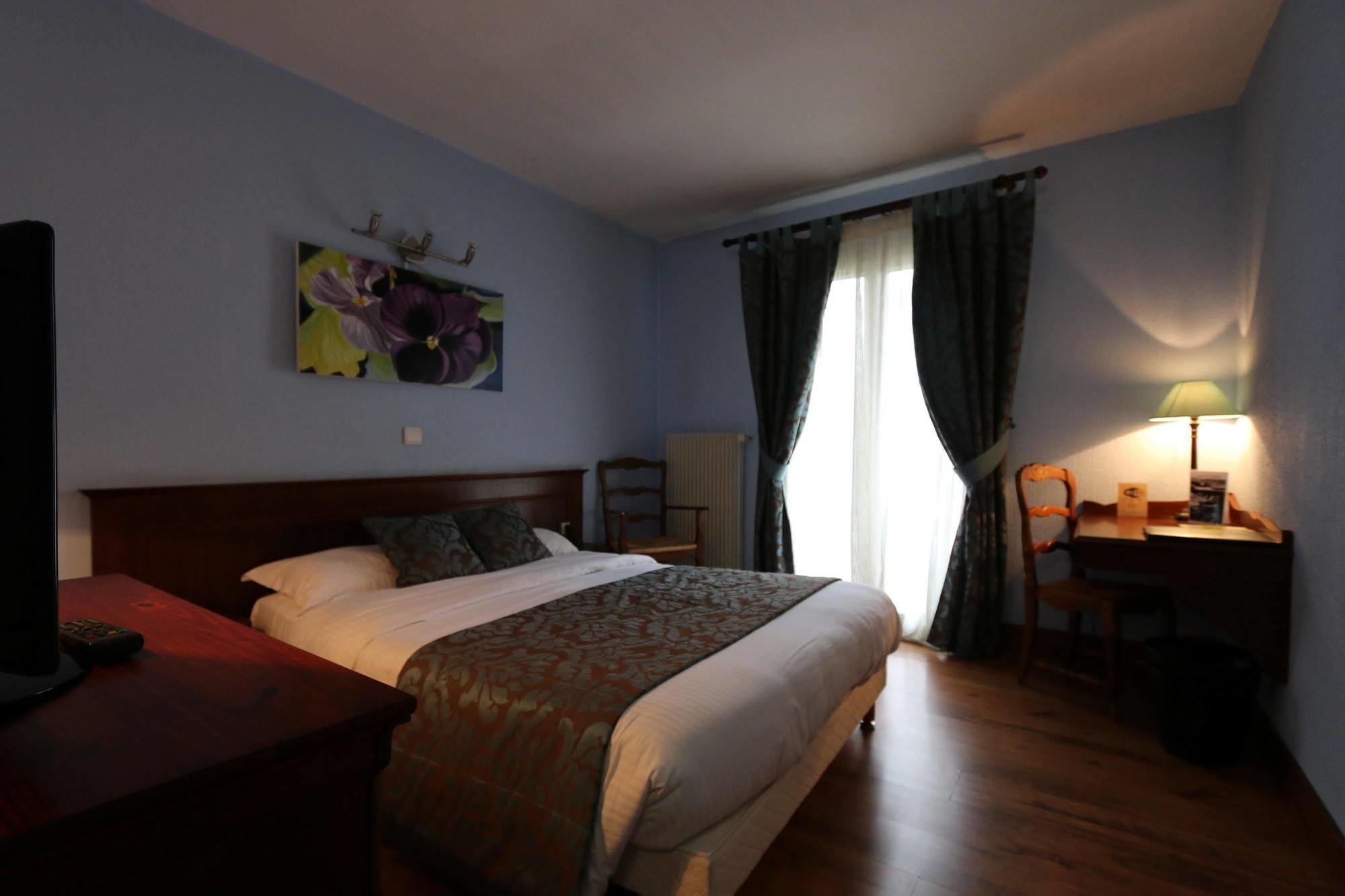 Logis Hotel Le Petit Casset La Boisse Eksteriør billede