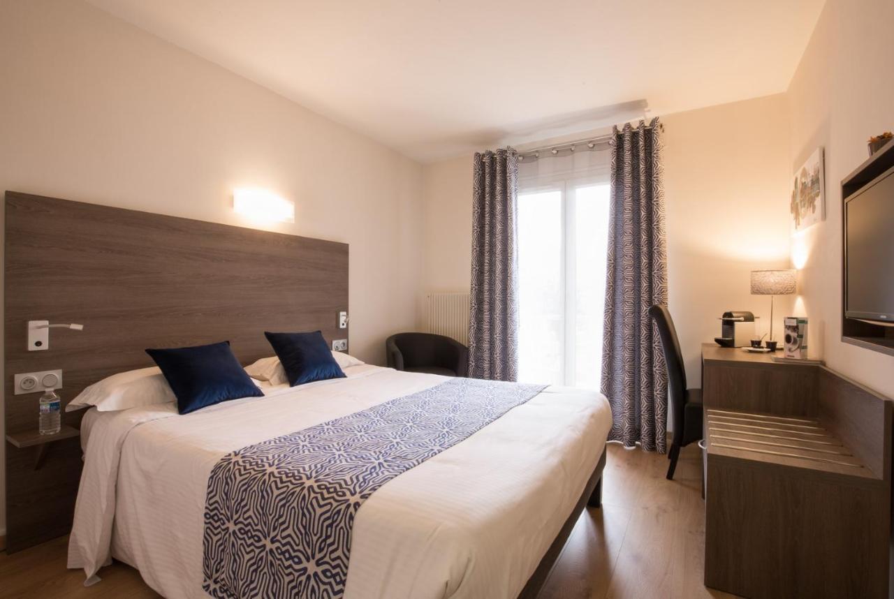 Logis Hotel Le Petit Casset La Boisse Eksteriør billede
