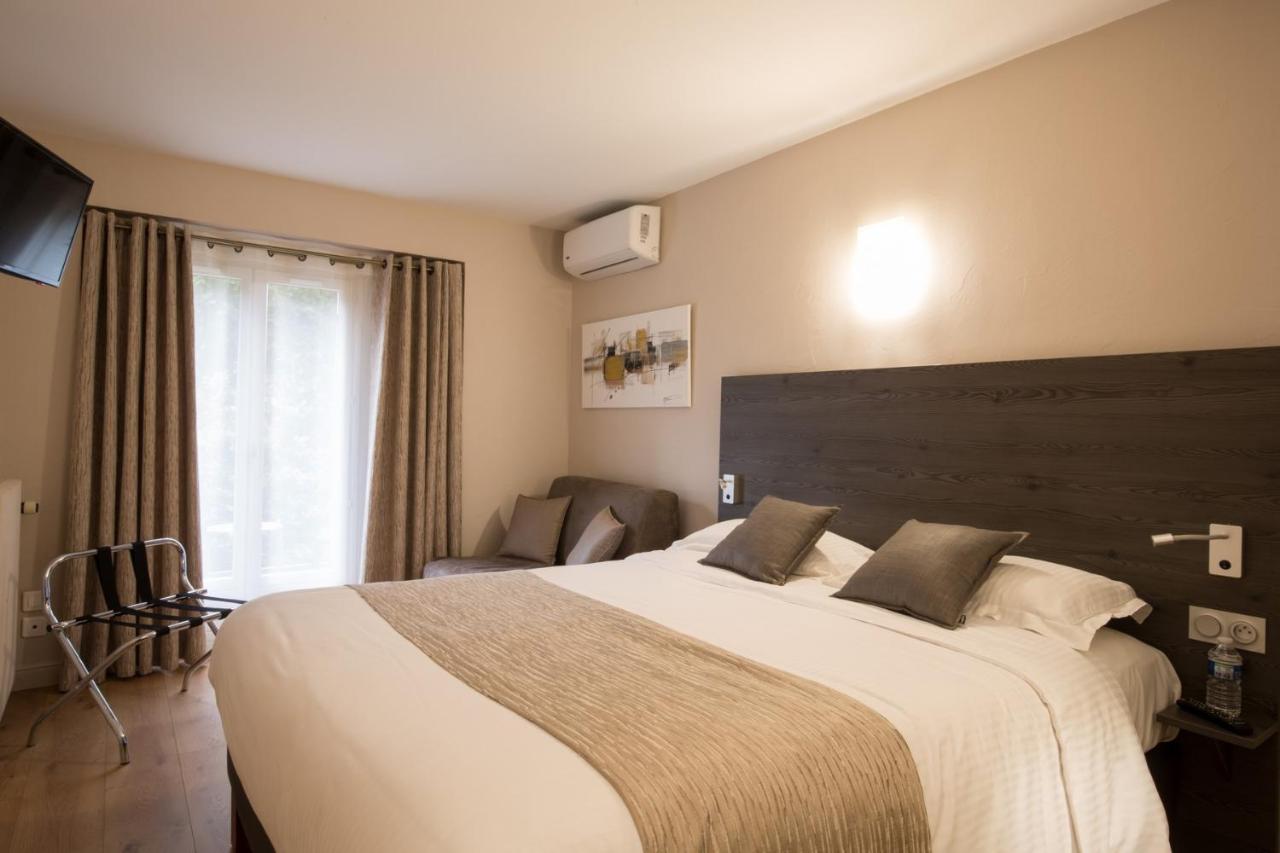 Logis Hotel Le Petit Casset La Boisse Eksteriør billede